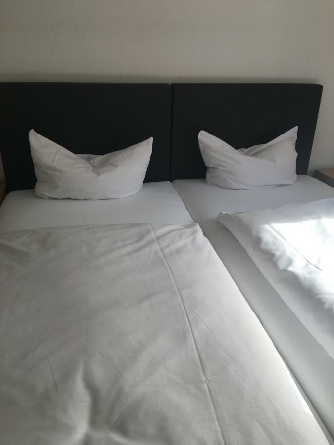 Hotel Zum Taunus Eppstein Eksteriør billede