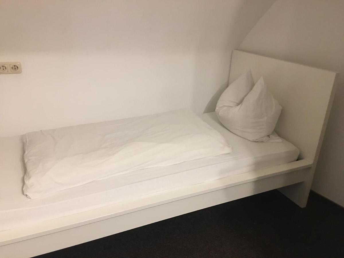 Hotel Zum Taunus Eppstein Eksteriør billede